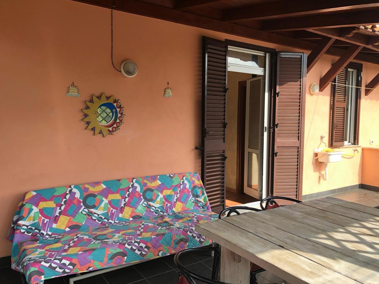 Piccolo Attico Con Splendida Vista - Casa Di Sofia Lejlighed